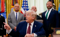 Тръмп: Иран иска да отворим Ормузкия проток, за да печели по 500 млн.долара на ден