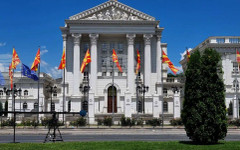 Правителството на Северна Македония предприема стъпки за премахване на техническото правителство, което управлява страната преди избори