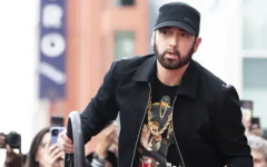 Еминем отпразнува 18 години трезвеност