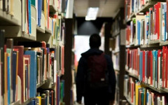 Учени в САЩ бият тревога: Ставаме все по-глупави