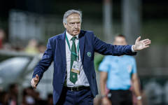 Георги Дерменджиев тотално отписа Левски: С тази класа не могат да мислят за успехи на европейската сцена!