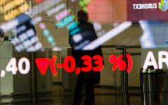 Изтичането на временното примирие между САЩ и Иран потопи европейските индекси