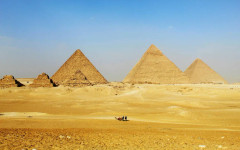 Великата пирамида в Гиза крие запечатана от 4500 години кухина, чието предназначение остава неизвестно