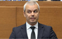 "Народът очевидно не иска "Възраждане" да го управлява": Костадинов с равносметка и пропаганда към избирателите на БСП