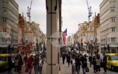 Безработицата във Великобритания се понижава неочаквано до 4,9 на сто за трите месеца до края на февруари