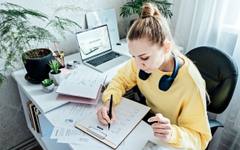 Как да подготвим силна автобиография, която да ни осигури интервю за работа