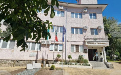 Извънредно заседание на Общинския съвет в Твърдица ще разгледа кандидатстване за проект за ремонт на улици