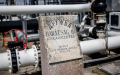 Унгария очаква възобновяване на доставките по нефтопровода "Дружба"