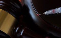 Екзекуция за мъж, подпалил жива жена, заварила го да обира дома ѝ