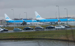 Ка Ел Ем удължава отмяната на полетите си до столицата на Саудитска Арабия до 14 юни