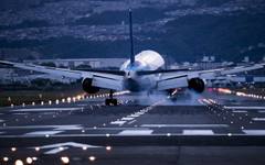 Чуждестранни авиокомпании възобновяват полети към летище "Хамад" в Доха