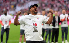 Компани: Магическият Мусиала ще се завърне на 100%, очаква ни война срещу Байер