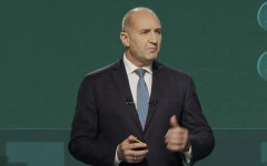 Радев получи поздравления и от Индия