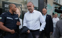 Радев и изкушенията на властта: друго от същото?