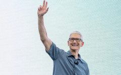 Наследството на шефа на Apple Тим Кук в цифри