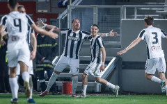 Бъдещите чуждестранни инвеститори в Локо (Пд) стопират продажбата на талант №1 в отбора