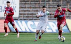 "Правило 23": Колко от елитните ни клубове са готови за него?