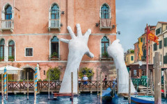 ЕС ще намали финансирането за Венецианското биенале заради участие на Русия