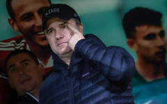 Цветомир Найденов посочи щъркел и каза: Гаден армеец съм