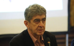 АКФ зове Радев да не бърка с мръсни ръце в съдебната власт