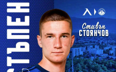 Левски си връща нападател, защитник пред напускане