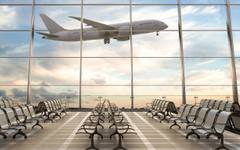 Испанските авиокомпании разширяват капацитета си за туристическия сезон въпреки кризата с авиационни горива