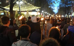 Ученици с факли преминаха по бургаските улици