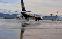 Възможностите за директни полети до Испания обсъдиха кметът на Бургас и посланик Мигел Берио