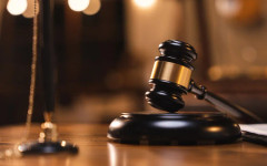 Започва по същество делото срещу двамата полицаи, обвинени за убийство на арестант в Казанлък