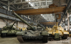 Протести предшестват очаквани промени и в отбраната