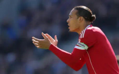 Ван Дайк: Това не са нашите стандарти, но минимум трябва да се класираме за Шампионската лига