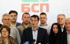 Трифон Панчев: Радев не е виновен за ниския резултат на БСП. Здравомислещите хора няма да допуснат оставка на Зарков