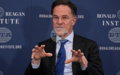 НАТО винаги ще прави необходимото, за да защити Турция и всички страни от Алианса, заяви в Анкара Марк Рюте