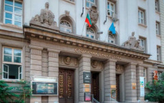 "Библиотека по пантофи" кани семействата на споделено четене в София