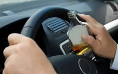 Хванаха служител на АПИ да шофира пиян служебна кола, било му втори път за седмица