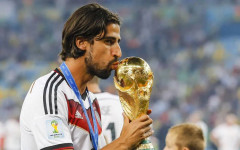 Световен шампион: Жалко, че не успях да играя с Балъков в Щутгарт