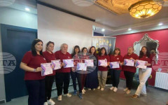 Учители от Опака са се обучавали по теми, свързани с климатичните промени и изграждането на зелени умения, проведено в Турция