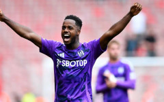 Фулъм поднови договора на Сесеньон