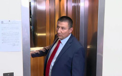 Политическите реакции след оставката на Сарафов като и.ф. главен прокурор