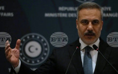 Външните министри на Турция и Пакистан обсъдиха последните развития в преговорите между САЩ и Иран в телефонен разговор