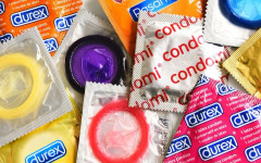 Най-големият производител на презервативи ще повиши цените до 30% заради Иран