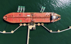 САЩ и Иран са в битка за контрол над Ормузкия проток