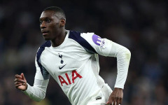 Ливърпул може да обърка плановете на Ювентус за Коло Муани