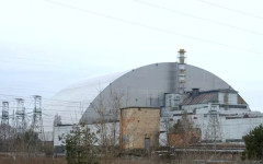 Киев алармира за възможна ядрена авария: Дронове и ракети "Кинжал" прелитат в близост до Чернобил