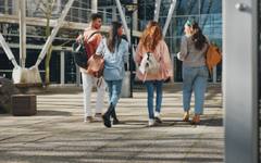 Gen Z и милениалите поставят личното благополучие пред повишение в службата