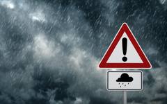 Силна буря и аквапланинг на АМ "Тракия"