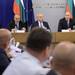 Радев: Няма да се месим на пазара с указване на цени и условия
