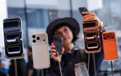 Samsung си върна първото място на пазара на смартфони