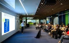 Проучване на Yettel: Почти половината българи разпознават фалшивите новини... по усет