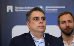 Асен Василев: Най-важните приоритети са избор на нов ВСС и голям антикризисен пакет